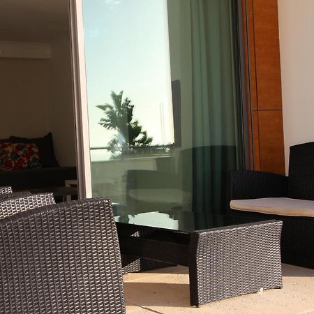 Ocean And Pool Apartment Olhos de Agua  Ngoại thất bức ảnh